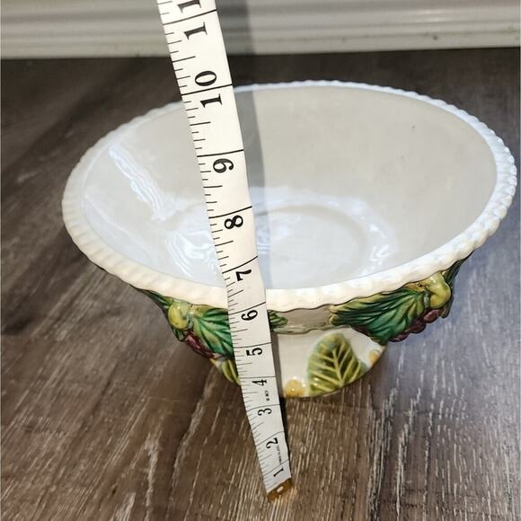 Vintage Italian Majolica Style large Pedestal Bowl with Grape Design‎ - Picture 7 of 15